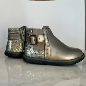 Stride Rite Toddler Girls Silver Sparkly Leather Ankle Boots Size 5.5 Zipper